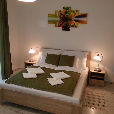 Downtown Apartment Miskolc Eksteriør bilde