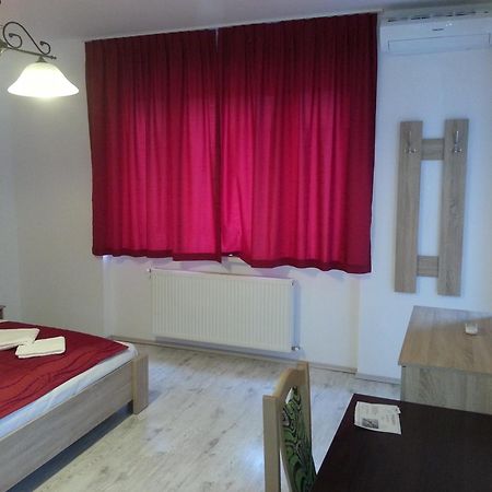 Downtown Apartment Miskolc Eksteriør bilde