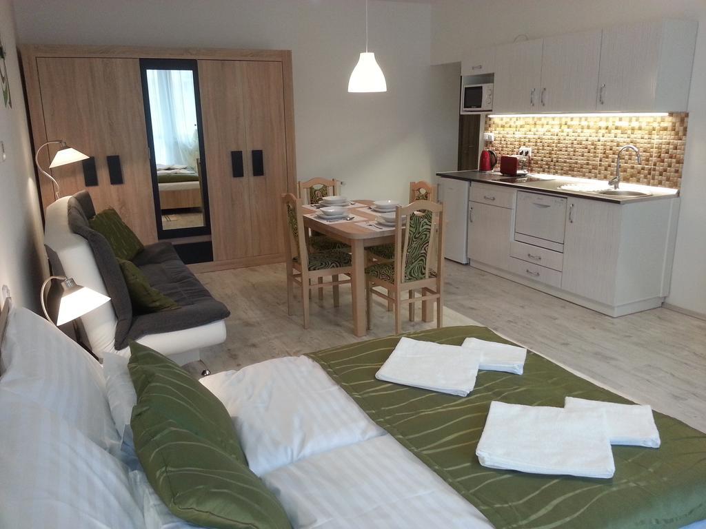 Downtown Apartment Miskolc Eksteriør bilde