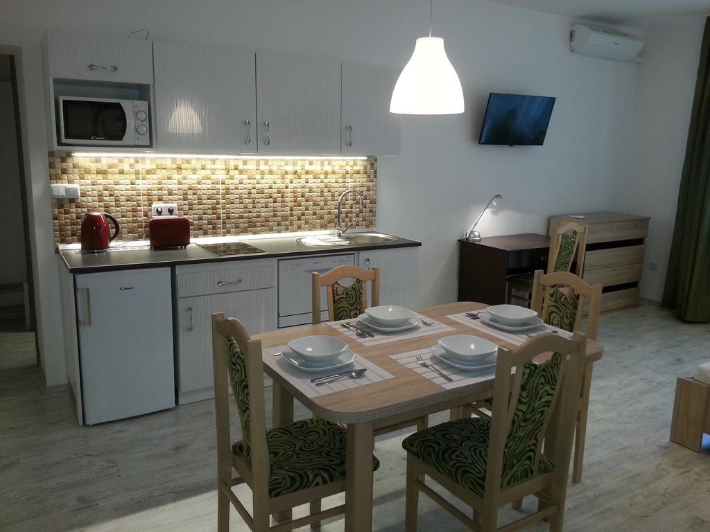 Downtown Apartment Miskolc Eksteriør bilde