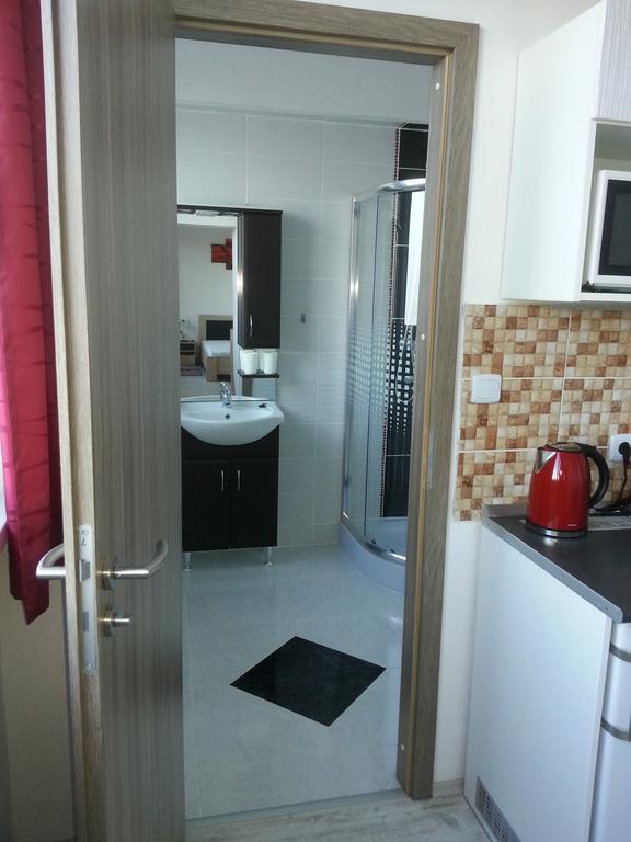Downtown Apartment Miskolc Eksteriør bilde