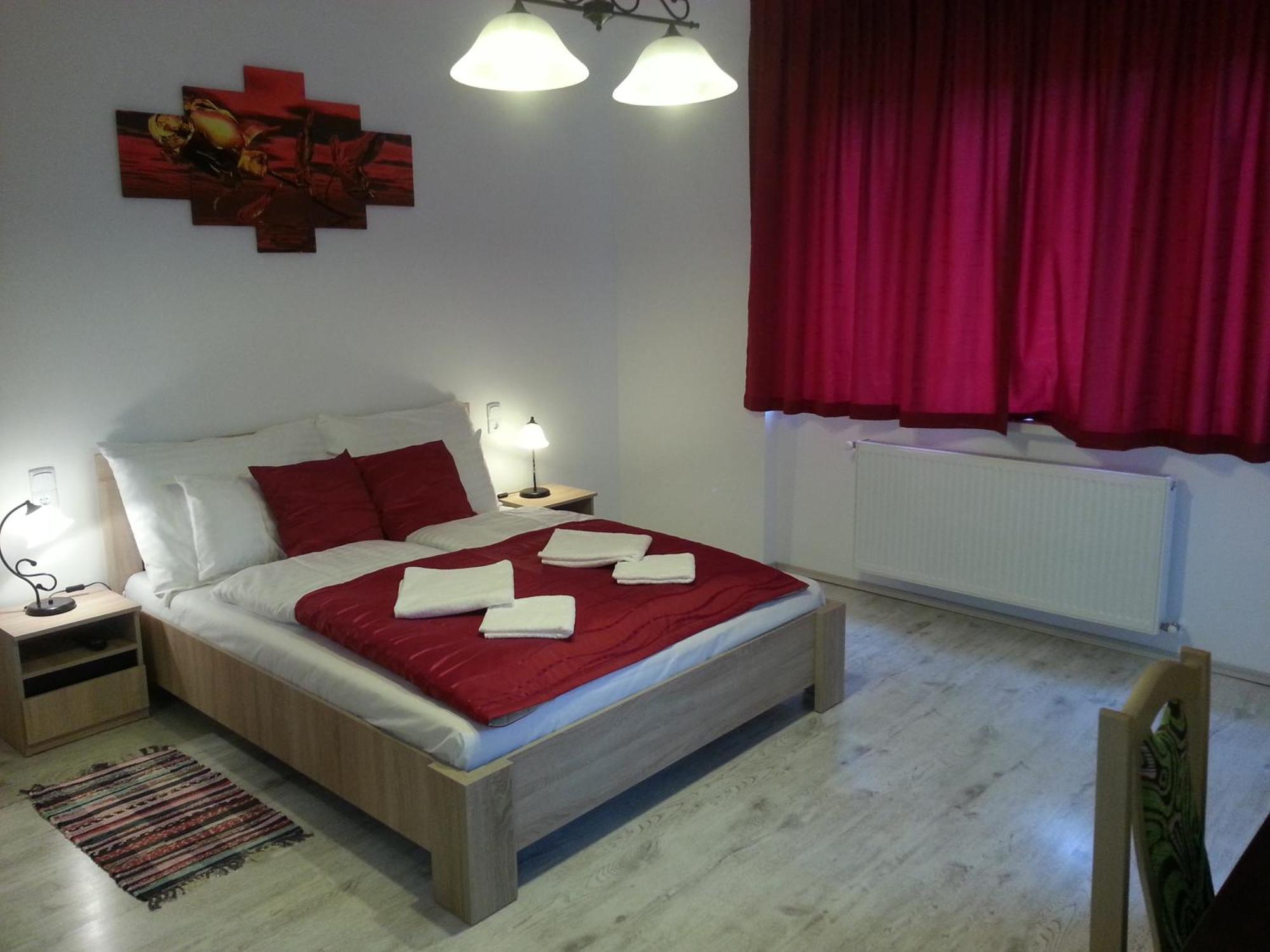 Downtown Apartment Miskolc Eksteriør bilde