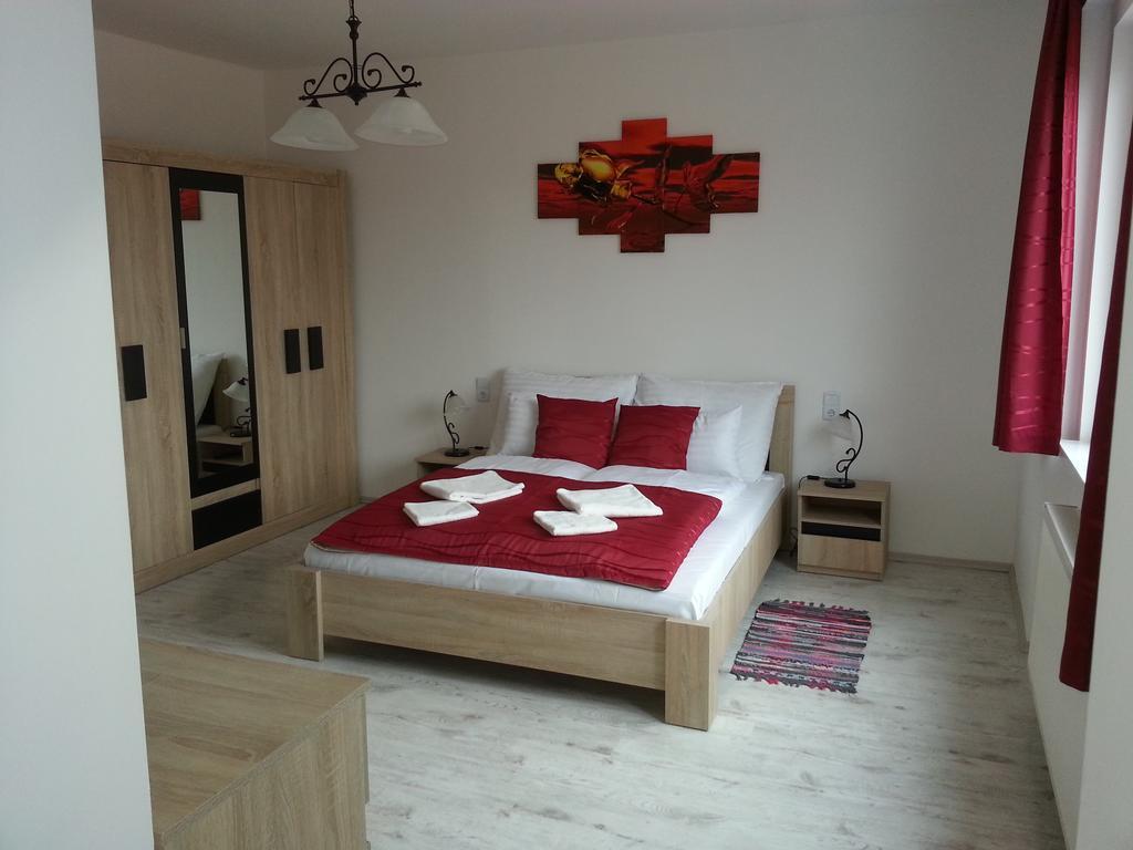 Downtown Apartment Miskolc Eksteriør bilde
