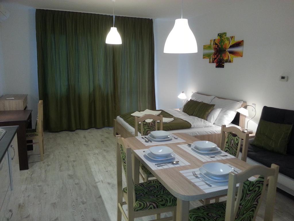 Downtown Apartment Miskolc Eksteriør bilde