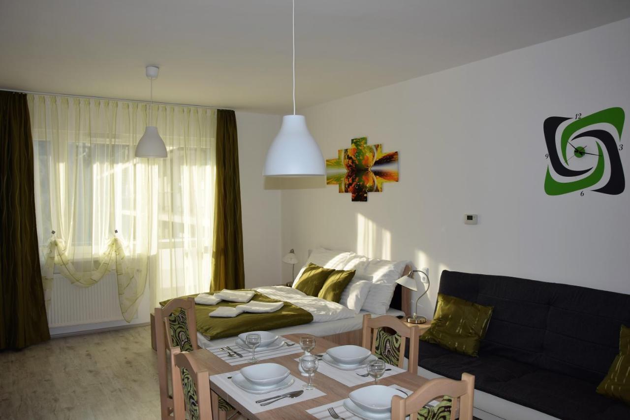 Downtown Apartment Miskolc Eksteriør bilde